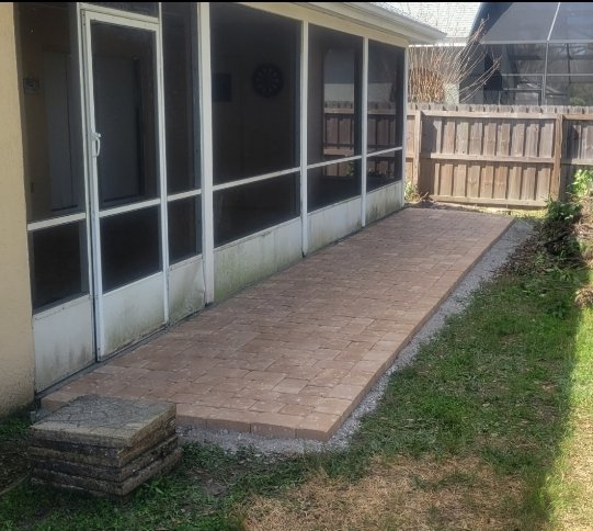 Kimber Landscapes patio and paver project photograph 6