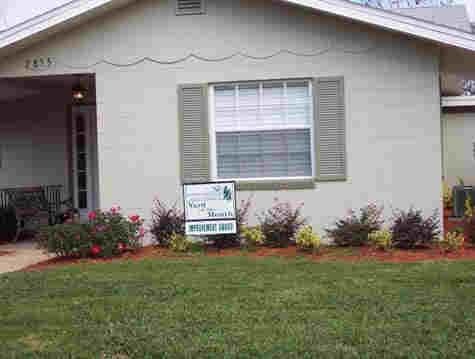 lawncare hoa award